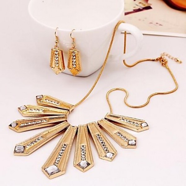 Women's Exaggerated Personality Diamond Tassel Alloy Necklace Set  