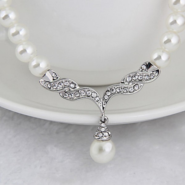 Women Vintage / Party / Casual Alloy / Cubic Zirconia / Imitation Pearl Necklace / Earrings Sets  