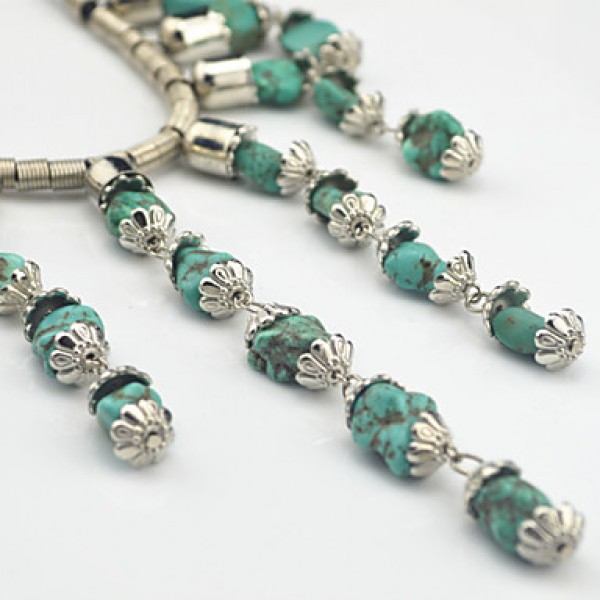 Vintage Antique Silver Natural Irregular Turquoise Stone Necklace Earring Jewelry Set(1Set)  